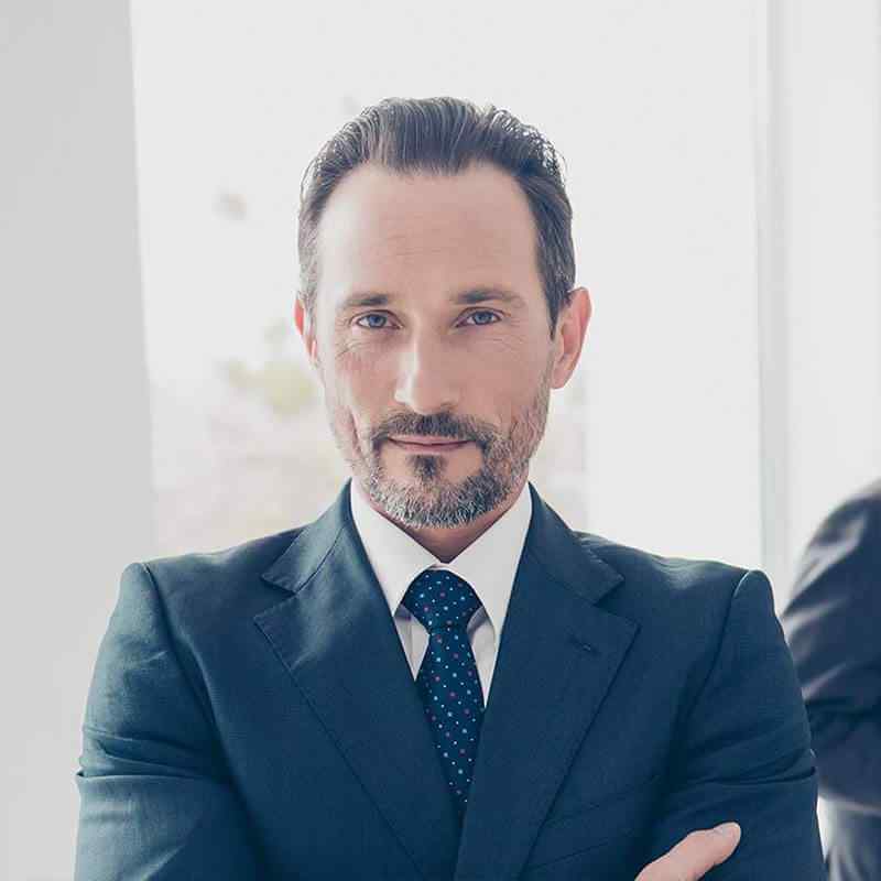 https://globemount.com/wp-content/uploads/2019/04/img-people-06.jpg