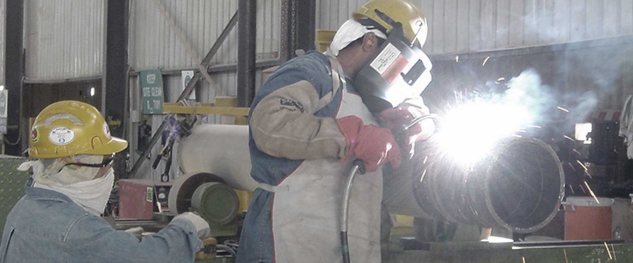 https://globemount.com/wp-content/uploads/2021/12/fabrication-facilities-hero-1920_800-1280x533.jpg