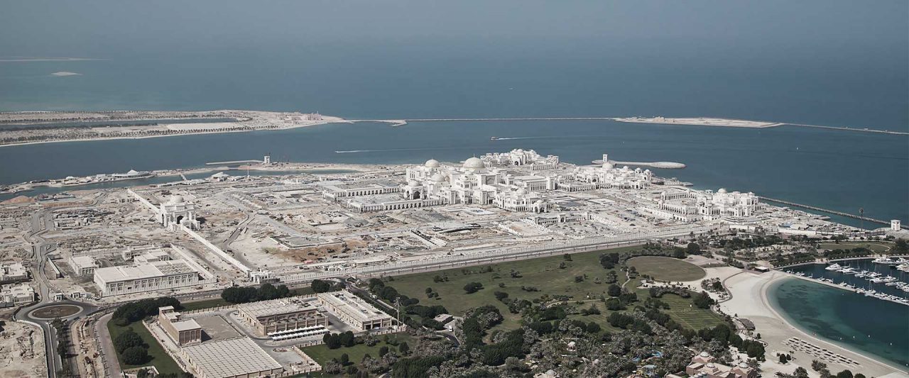 https://globemount.com/wp-content/uploads/2021/12/facilities-management-hero-1920_800-1280x533.jpg