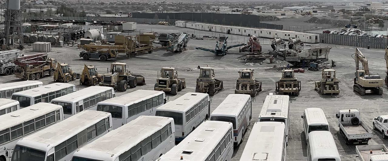 https://globemount.com/wp-content/uploads/2021/12/plant-machinery-vehicles-hero-1920_800-1280x533.jpg